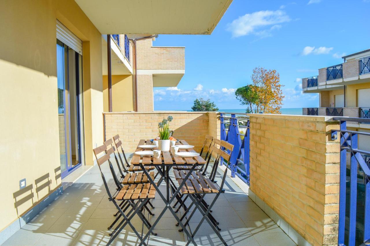 Homiday - Green Bay Village Pineto Exterior foto